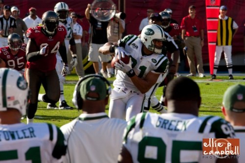 BucsJets14 BucsJetsCatch1