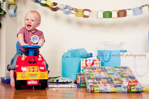 E with birthday presents E with birthday presents